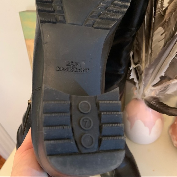 Aqua Resistant black boots with back laces size 7 - Picture 8 of 10